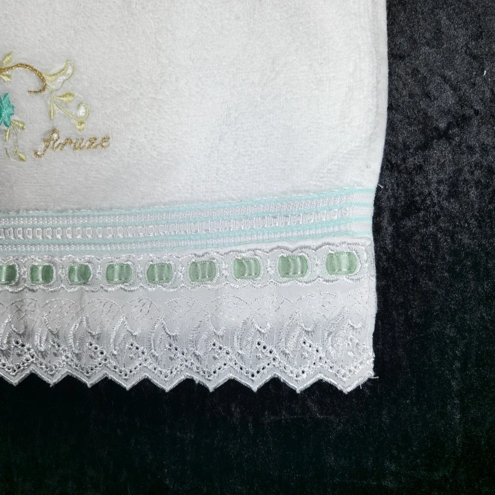 Set VTG Firuze Turkish White Cotton Hand Towel Teal Floral Embroidered Lace Bow